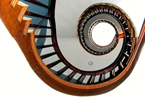 <b class=qtipBold><figcaption>Spiral Straircase</figcaption></b><br><em>© © 2009 Luiz Felipe Castro</em> Spiral Straircase
