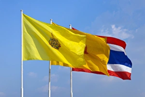State flag and the royal standard, Bangkok, capital of Thailand, Southeast Asia, Asia State flag and the royal standard, Bangkok, capital of Thailand, Southeast Asia, Asia
