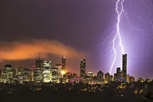 <b class=qtipBold><figcaption>Storm season Brisbane</figcaption></b><br>Volatile weather after a long dry spell<br><em>© 2013 Vision and Imagination</em> Storm season Brisbane