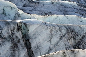 Svinafellsjokull Gallery: Structure on the ice, Svinafellsjoekull glacier tongue, Skaftafell National Park, Austurland