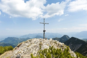 Summit cross on the limestone peak of Grosser Traithen Mountain, 1852 m, Mangfall Mountains, Upper Bavaria, Bavaria Summit cross on the limestone peak of Grosser Traithen Mountain, 1852 m, Mangfall Mountains, Upper Bavaria, Bavaria