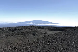 Summit of the Mauna Keo volcano with lava of the Mauna Loa volcano, Big Island, Hawaii Summit of the Mauna Keo volcano with lava of the Mauna Loa volcano, Big Island, Hawaii