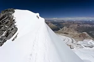 High Mountain Range Gallery: Summit ridge of Piz Palue mountain, Morteratsch Glacier below, canton of Graubuenden, Grisons