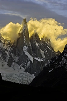 Sunset, Cerro Torres, Patagonia, Argentina Sunset, Cerro Torres, Patagonia, Argentina