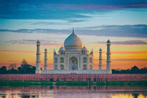 The Taj Mahal and the Yamuna River in Agra, India The Taj Mahal and the Yamuna River in Agra, India