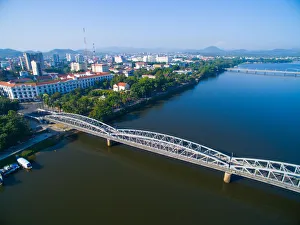 Trang Tien (or Truong Tien) bridge from above in Hue, Vietnam Trang Tien (or Truong Tien) bridge from above in Hue, Vietnam