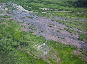 <b class=qtipBold><figcaption>Tributary</figcaption></b><br>Estuary of Kamchatka river. Area of Ust-Kamchatsk.View from airplane.<br><em>© Andrey Narchuk</em> Tributary