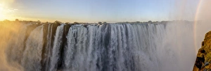 <b class=qtipBold><figcaption>Victoria Falls. Zambia</figcaption></b><br><em>© This content is subject to copyright.</em> Victoria Falls. Zambia