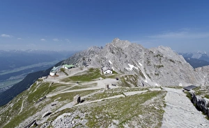 View down from the 2334m high Hafelekarspitze Mountain towards the Hafelekar mountain View down from the 2334m high Hafelekarspitze Mountain towards the Hafelekar mountain