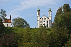 View of Leonhardskapelle chapel and Kirche Heilig Kreuz, Church of the Holy Cross View of Leonhardskapelle chapel and Kirche Heilig Kreuz, Church of the Holy Cross