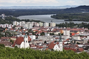 View from Mt. Kreuzberg on Krems an der Donau with Piaristenkirche and Pfarrkirche churches, Wachau, Lower Austria View from Mt. Kreuzberg on Krems an der Donau with Piaristenkirche and Pfarrkirche churches, Wachau, Lower Austria