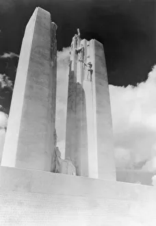Graves Gallery: Vimy Ridge Memorial