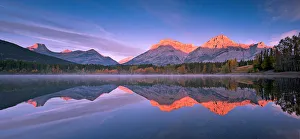 <b class=qtipBold><figcaption>Wedge Pond at Sunrise</figcaption></b><br>Mengzhonghua Photography, 489015397<br><em>© meixuphotography</em> Wedge Pond at Sunrise