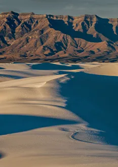 <b class=qtipBold><figcaption>White Sands National Monument scenic</figcaption></b><br>Wide angle view of White Sands NM<br><em>© Russell Burden</em> White Sands National Monument scenic