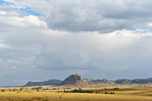 Toliara Gallery: Width grass landscape, erosion mountains, Isalo National Park, at Ranohira, Madagascar