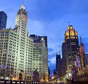 Images Dated 20th April 2011: Wrigley Building and Tribune Building
