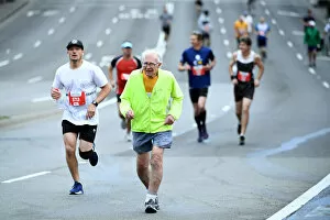 Images Dated 11th August 2019: CITY2SURF FUN RUN