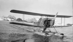 Debenham Islands, plane being towed on floats, April 1936 Debenham Islands, plane being towed on floats, April 1936