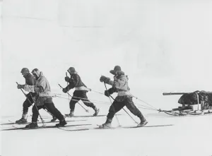 British antarctic expedition 1910 13 terra nova/sledging party march British antarctic expedition 1910 13 terra nova/sledging party march