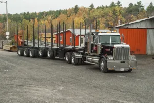 A 6 x4 western star tractor unit hitched up to a 5 axle (2 of which are lift axles) A 6 x4 western star tractor unit hitched up to a 5 axle (2 of which are lift axles)