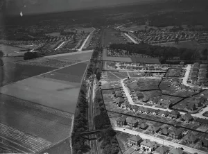 Suburbia Gallery: An aerial view of Albany Park train station in Kent. 1939
