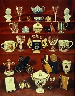 Images Dated 10th October 2002: Coronation 1953 - authorised souvenirs