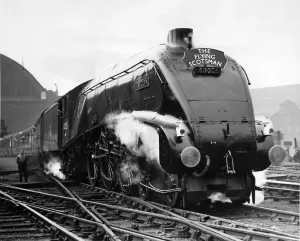 The Flying Scotsman leaving Kings Cross for Edinburgh on the Centenary of the East The Flying Scotsman leaving Kings Cross for Edinburgh on the Centenary of the East