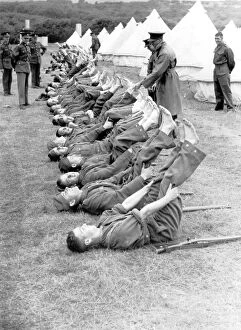 Images Dated 12th January 2001: Foot inspection 1939 - Royal West Kent Territorials training