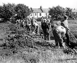 German prisoners have started work on the London County Council housing estate at Vendant - lane