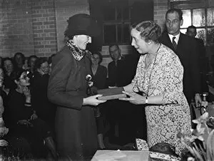 Lady Smithers presents prize at the Days Lane Welfare Centre Party in Sidcup, Kent