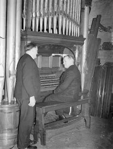 London man gives £1600 organ to Cambridgeshire church. Owing to the generosity of a London man London man gives £1600 organ to Cambridgeshire church. Owing to the generosity of a London man