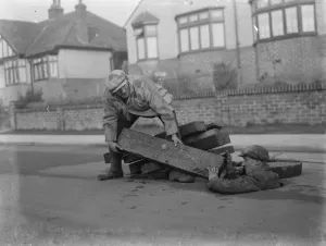 Men working on the new sewer system in Crayford, Kent. 1937 Men working on the new sewer system in Crayford, Kent. 1937