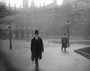 Minister break up for Christmas Mr Neville Chamberlain leaving the House of Commons Minister break up for Christmas Mr Neville Chamberlain leaving the House of Commons