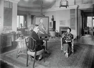 MME Wellington Koo sitting for her portrait to Mr Edmund Dulac at his studio, 117 MME Wellington Koo sitting for her portrait to Mr Edmund Dulac at his studio, 117