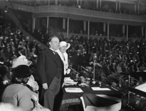 Mr Baldwin addresses mass meeting of women Conservatives at the Albert Hall. Mr Stanley Baldwin Mr Baldwin addresses mass meeting of women Conservatives at the Albert Hall. Mr Stanley Baldwin