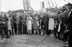 Life Jackets Gallery: Mr Ramsay MacDonald on his way to America. After being delayed by fog for two hours