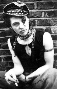 National Characters - Punk 1970 / 1970s / 70s fashion social movement / woman / punks National Characters - Punk 1970 / 1970s / 70s fashion social movement / woman / punks