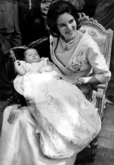 Images Dated 9th May 2000: Queen Anna Maria and the royal baby Alexia 21st September 1965
