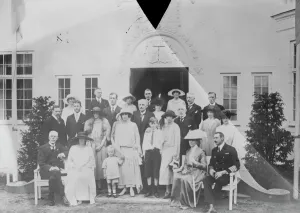 Two Royal Families in One Picture First Row ( Seated ) from left to right Two Royal Families in One Picture First Row ( Seated ) from left to right