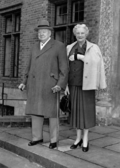 Heathrow Airport Collection: Sir Winston Churchill and Lady Clementine Churchill Sir Winston recently resigned