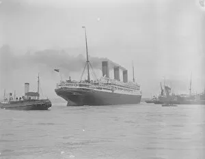 Titanic and Ocean Liners Gallery: Worlds largest ship arrives at Southampton The new White Star Liner RMS Majestic