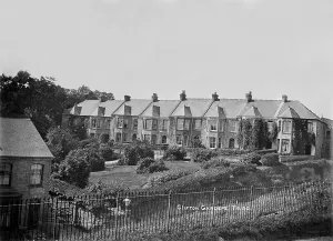 Clifton Gardens, Truro, Cornwall. Early 1900s Clifton Gardens, Truro, Cornwall. Early 1900s