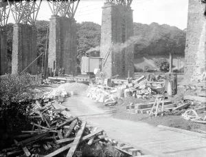 Brunel Prints: Print of Old Carnon Valley viaduct replacement stages, Perranwell, Cornwall