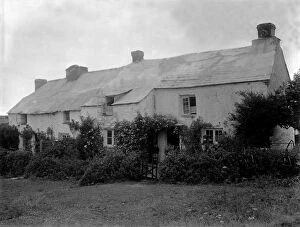 Images Dated 6th September 2018: Rose Cottage, Tregurrian, St Mawgan in Pydar, Cornwall. July 1926
