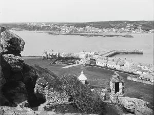 St Michaels Mount, Mounts Bay, looking towards Marazion, Cornwall. Probably 1895 St Michaels Mount, Mounts Bay, looking towards Marazion, Cornwall. Probably 1895