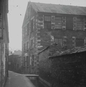 The Wool Warehouse, The Leats, Truro, Cornwall. Date unknown, probably early 1900s The Wool Warehouse, The Leats, Truro, Cornwall. Date unknown, probably early 1900s