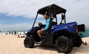Australia-Lifestyle-Beach-Lifeguards-Bondi Australia-Lifestyle-Beach-Lifeguards-Bondi