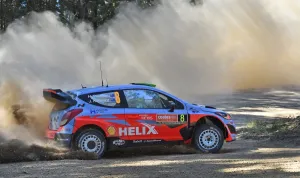 <b class=qtipBold><figcaption>Auto-Rally-Aus</figcaption></b><br>Hayden Paddon of New Zealand slides his Hyundai through a corner during the second day of the Rally of Australia World Rally Championship (WRC) event near Nambucca on the New South Wales north coast on September 12, 2015. AFP PHOTO/William WEST / AFP PHOTO / WILLIAM WEST<br><em>© Copyright Agence France-Presse (AFP) - All Rights Reserved</em> Auto-Rally-Aus