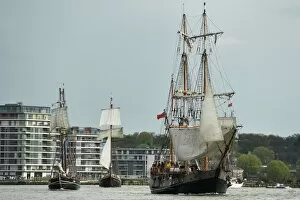 Britain-Festival-Tall Ships