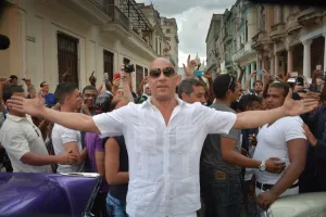 Cuba-Chanel-Vin Diesel Cuba-Chanel-Vin Diesel